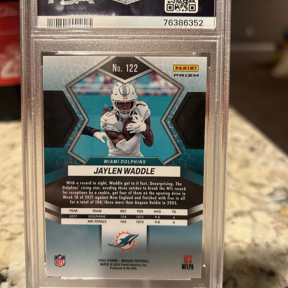 2022 Mosaic Genesis Jaylen Waddle PSA 10 - Picture 2 of 2